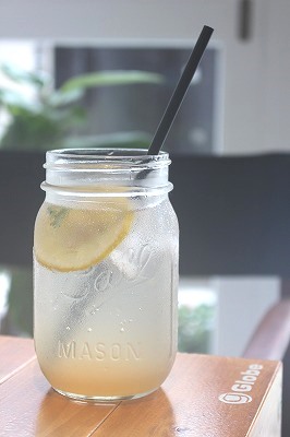 GlobeCafe自家製ジンジャエール